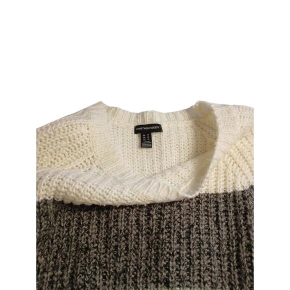 Streetwear Society Striped Sweater Medium / Chandail Rayé Femme Médium - Picture 2 of 6